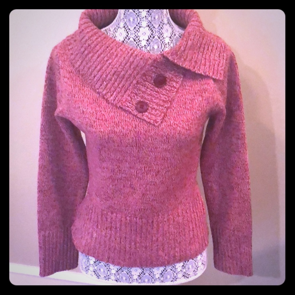 Pink sweater for fall 🌸💕
